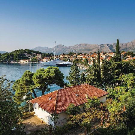 Amazing Apartment In Cavtat With House Sea View Exterior photo