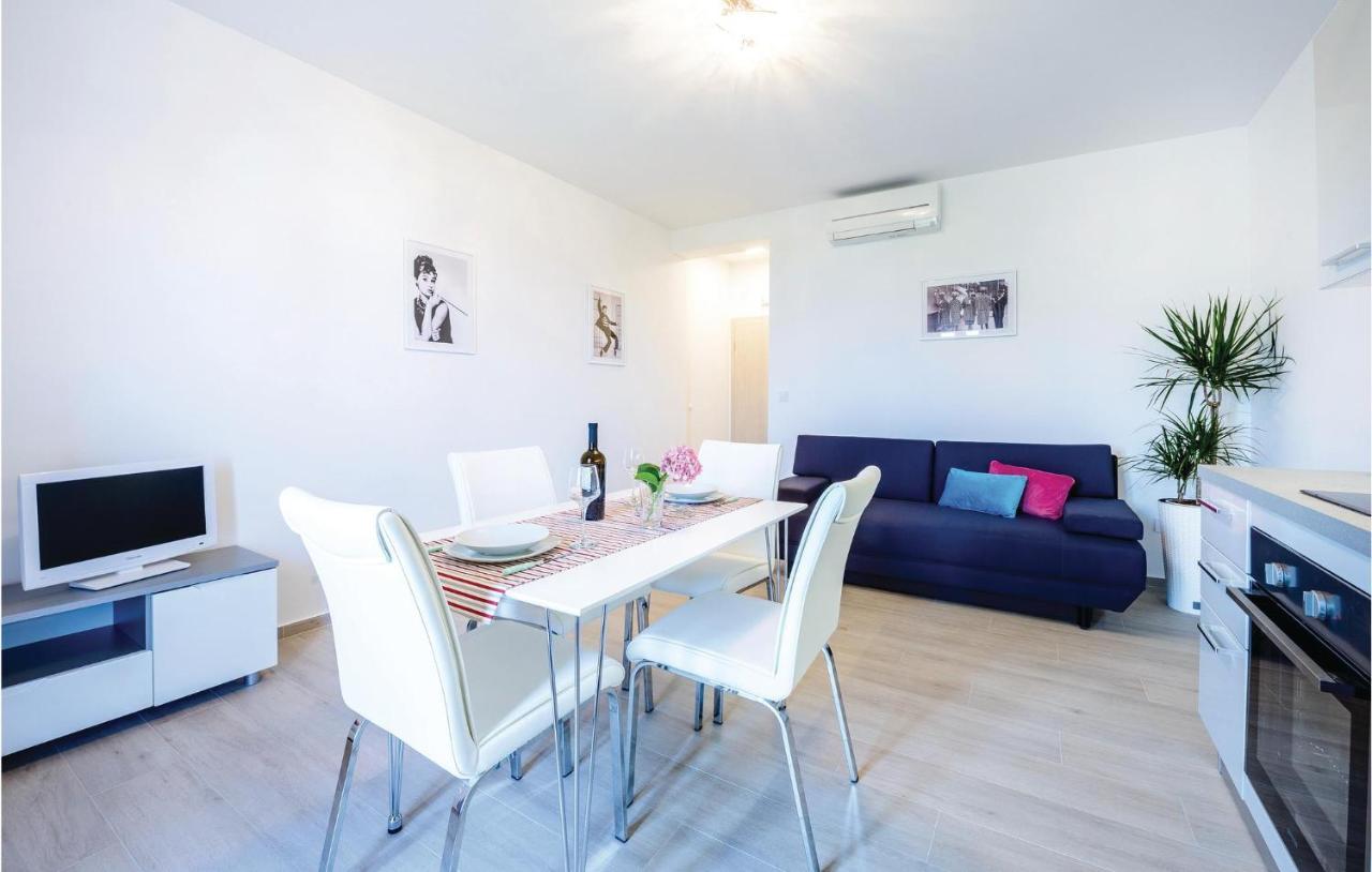 Amazing Apartment In Cavtat With House Sea View Exterior photo
