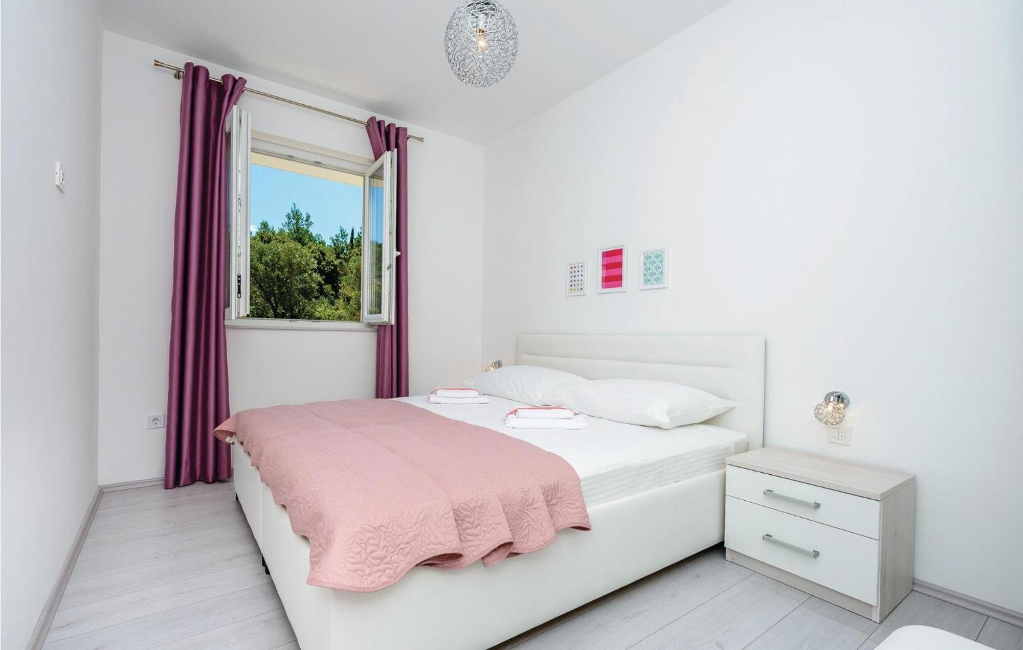 Amazing Apartment In Cavtat With House Sea View Exterior photo